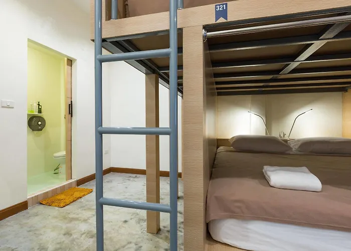 Trica Hostel Bangkok