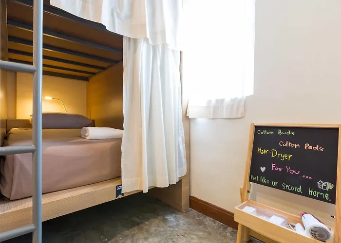 Trica Hostel Bangkok
